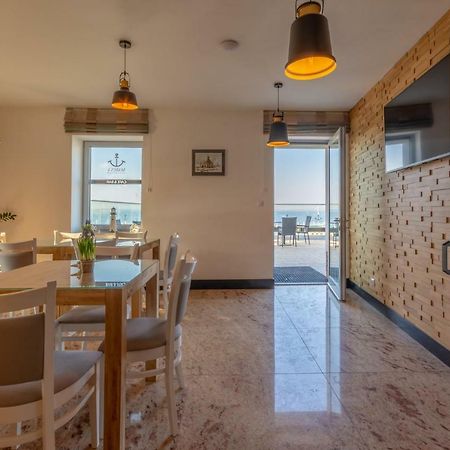 Marina Pallatium Premium Floor Kamien Pomorski Esterno foto