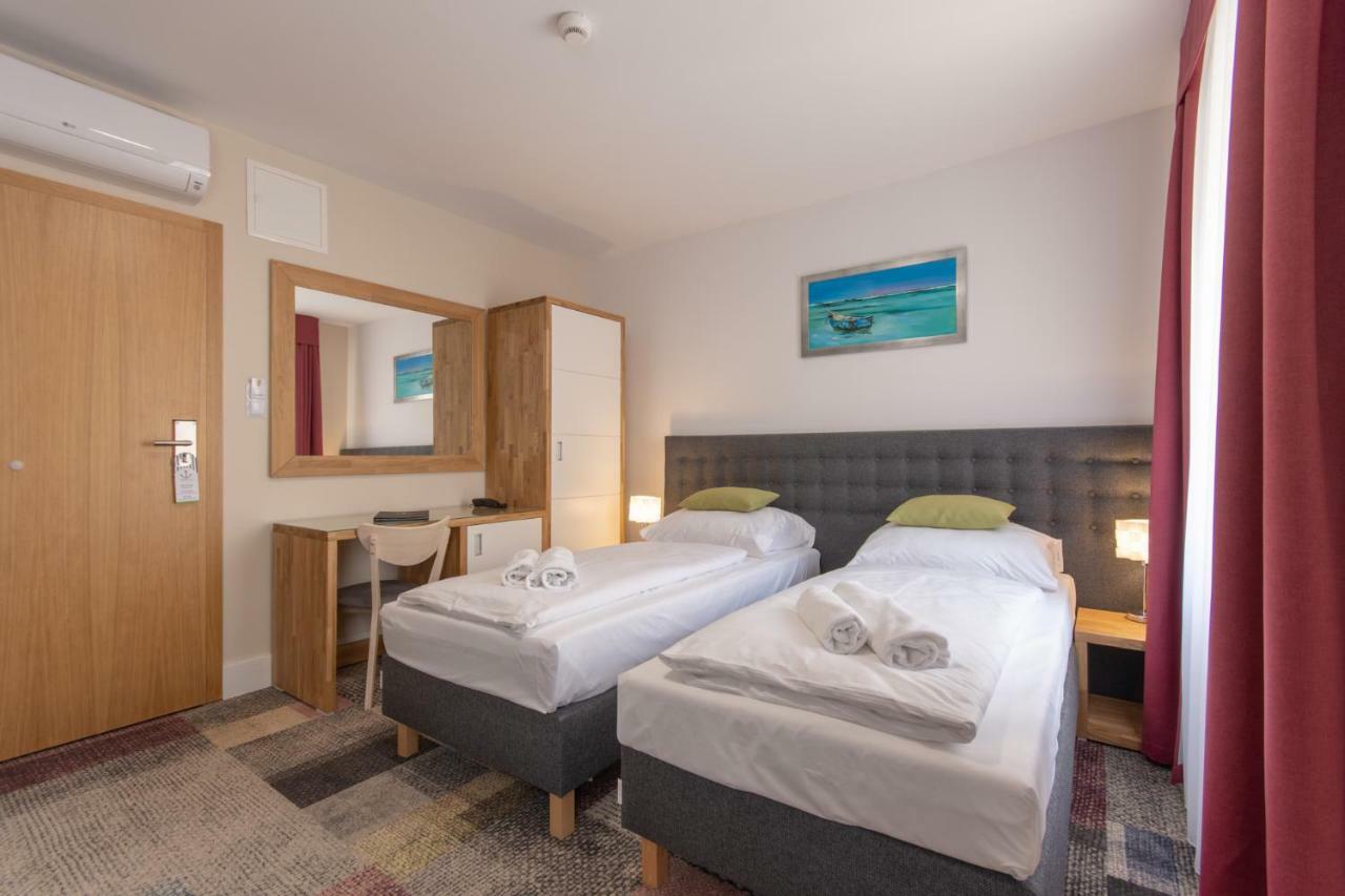 Marina Pallatium Premium Floor Kamien Pomorski Esterno foto