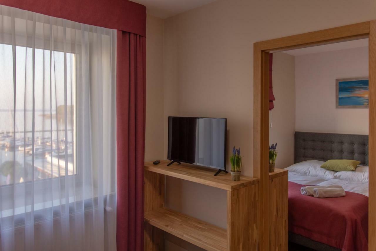 Marina Pallatium Premium Floor Kamien Pomorski Esterno foto